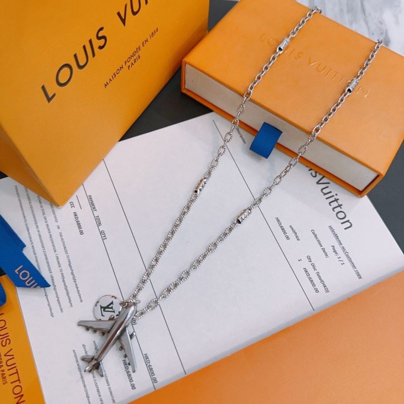 Louis Vuitton Necklaces